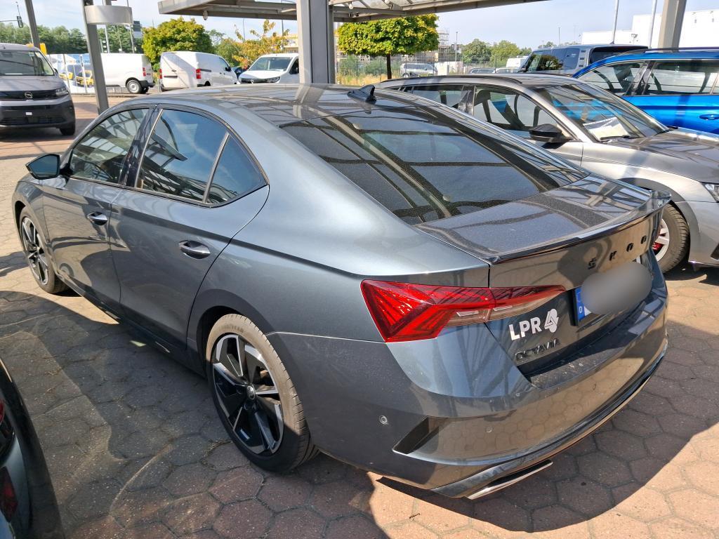 Skoda Octavia 2021 г. Серый, пробег 54355 км