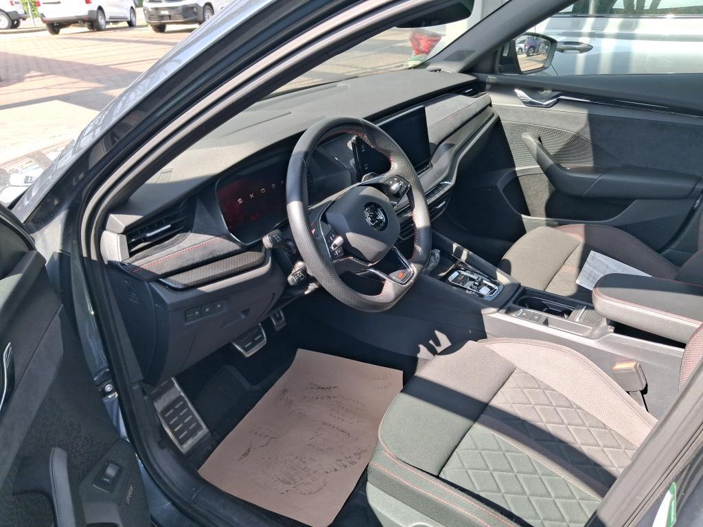 Skoda Octavia 2021 г. Серый, пробег 54355 км