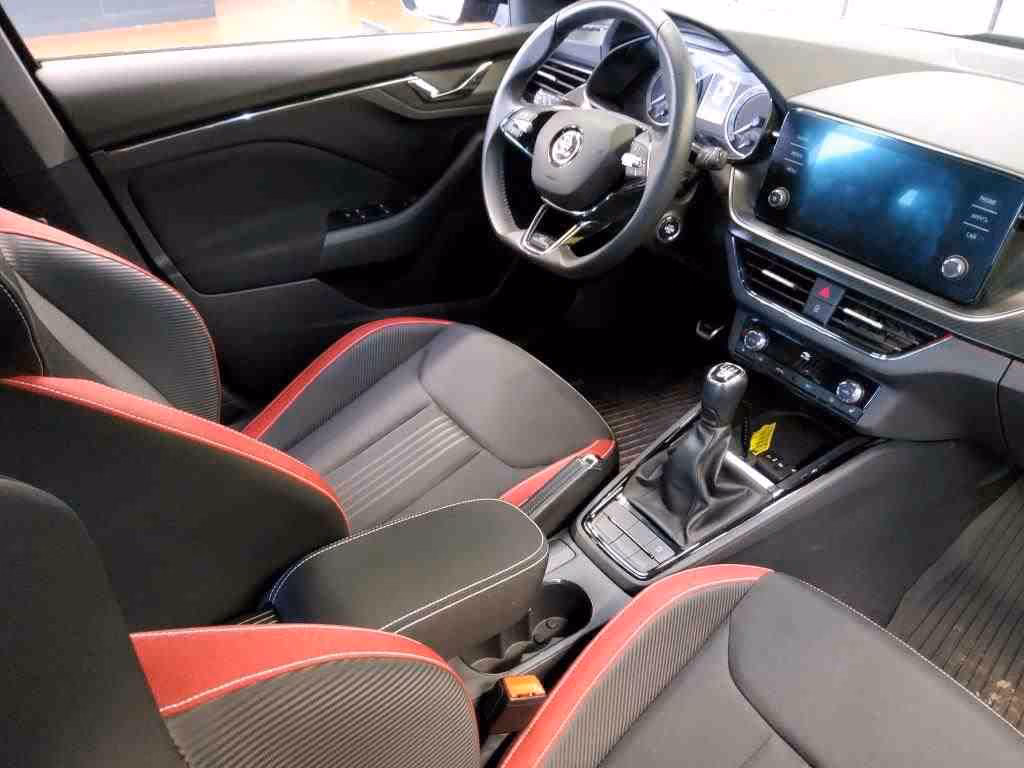 Skoda Kamiq 2022 г. Чёрный, пробег 53415 км
