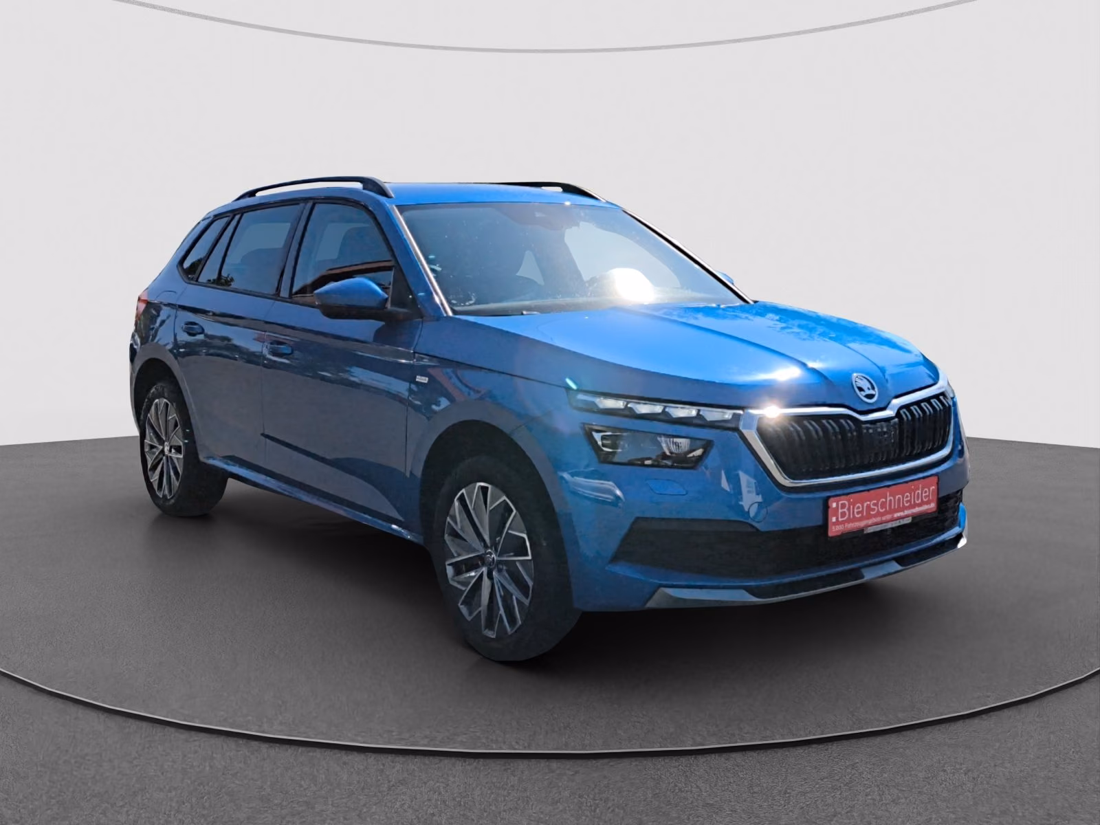 Skoda Kamiq 2023 г. Синий, пробег 45500 км
