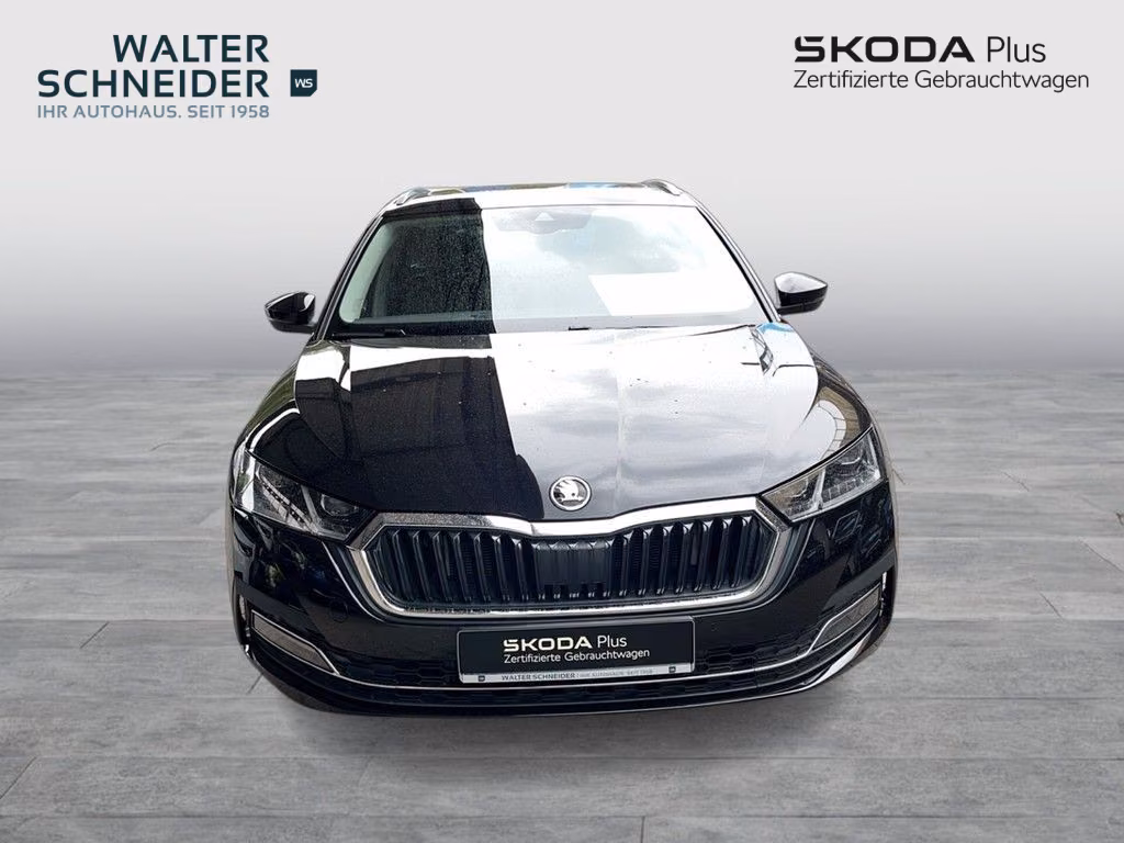 Skoda Octavia 2024 г. Чёрный, пробег 55300 км