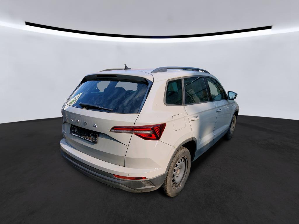 Skoda Karoq 2023 г. Серый, пробег 50246 км