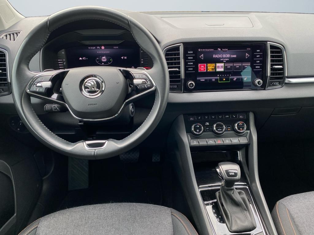 Skoda Karoq 2022 г. Серый, пробег 48373 км