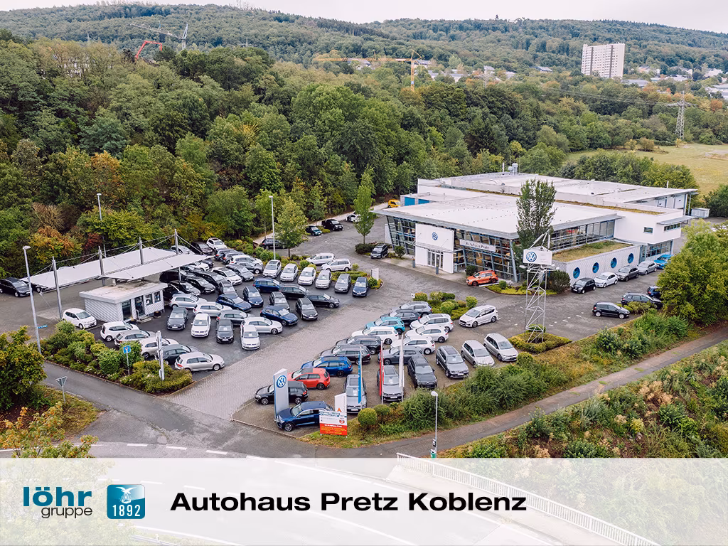Skoda Superb 2023 г. Чёрный, пробег 49270 км
