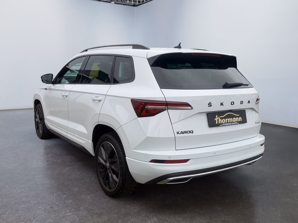 Skoda Karoq 2022 г. Белый, пробег 56532 км
