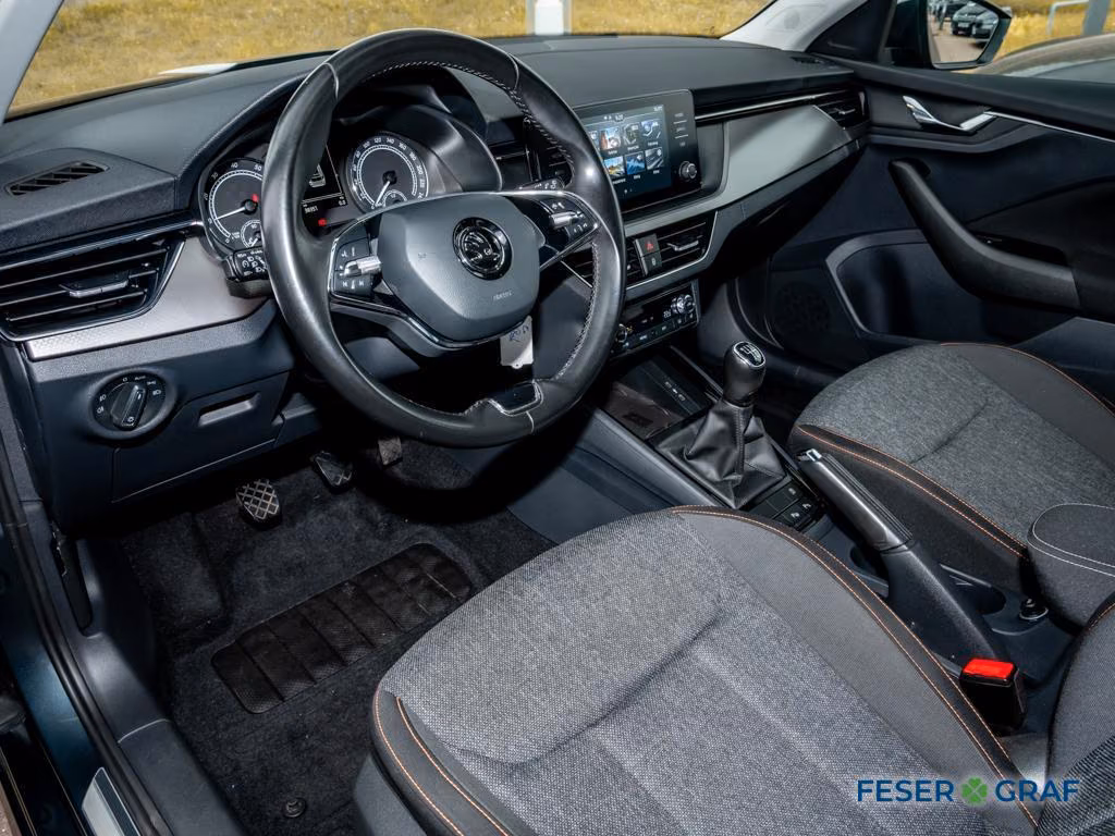 Skoda Kamiq 2021 г. Серый, пробег 39000 км