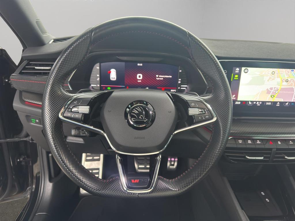 Skoda Octavia 2023 г. Чёрный, пробег 43842 км
