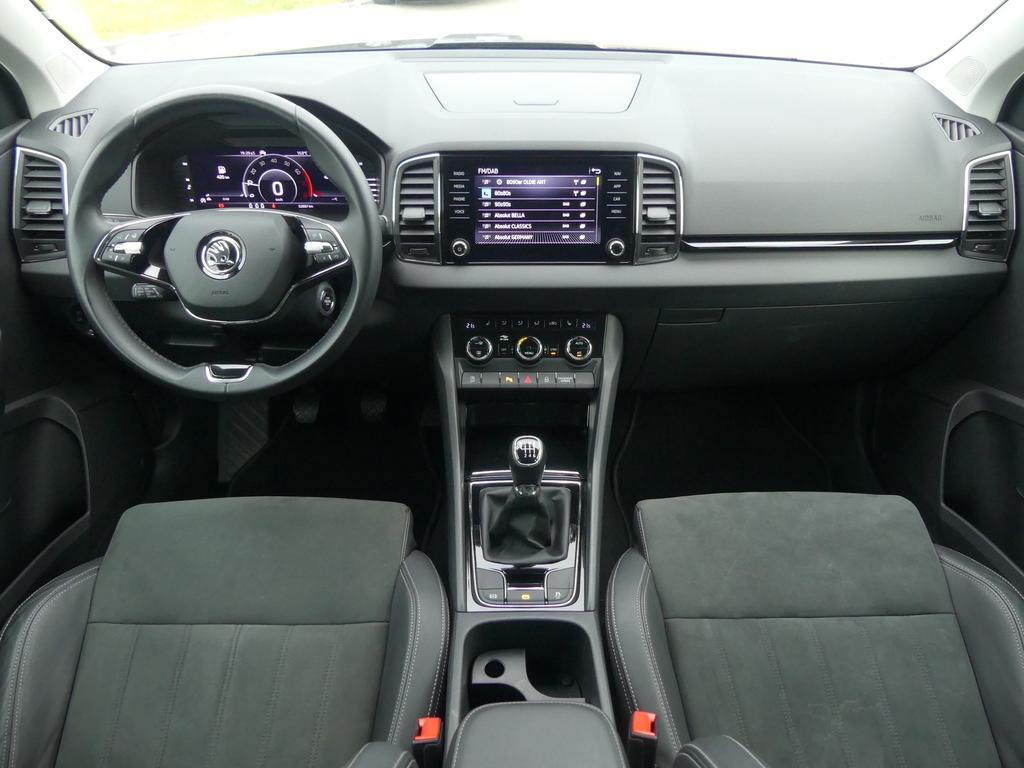Skoda Karoq 2021 г. Серый, пробег 52806 км