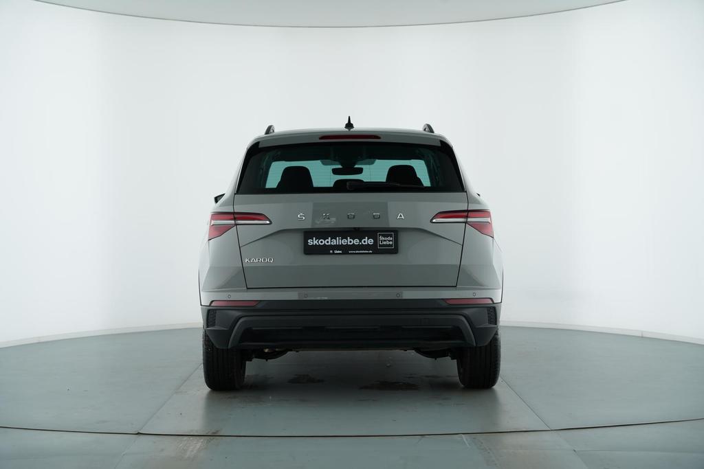 Skoda Karoq 2022 г. Серый, пробег 37521 км