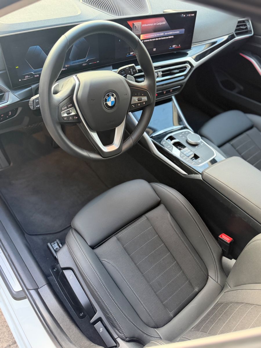 BMW 318 2023 г. Белый, пробег 54926 км