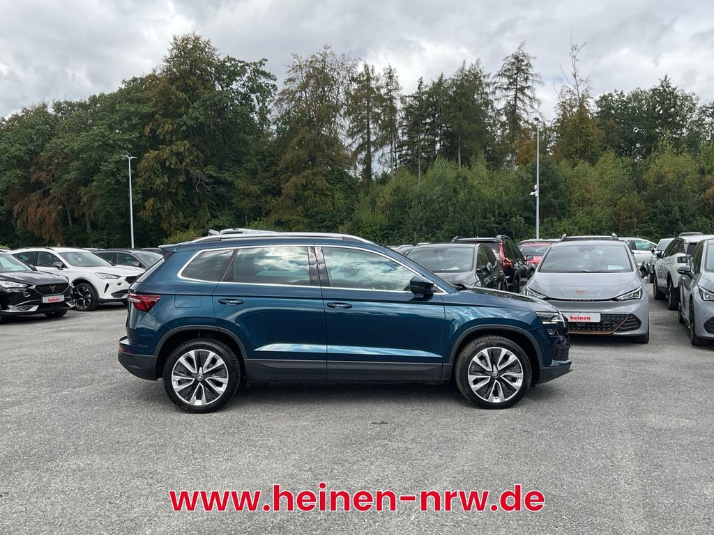 Skoda Karoq 2022 г. Синий, пробег 39707 км