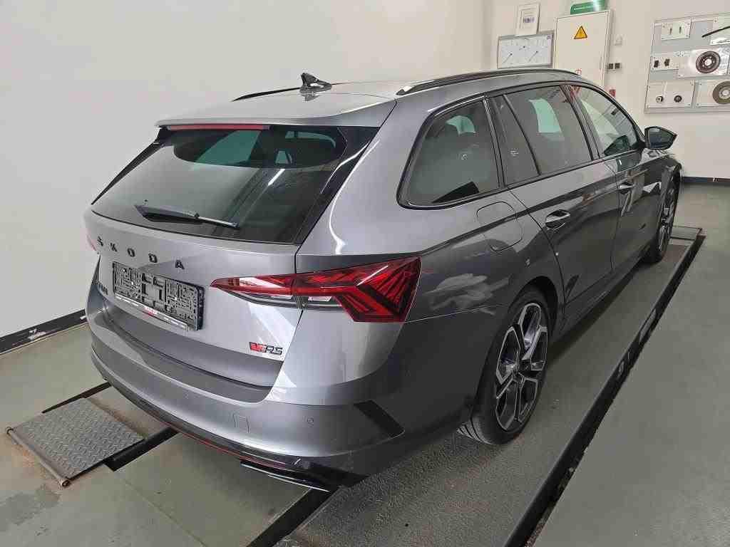 Skoda Octavia 2023 г. Серый, пробег 44800 км