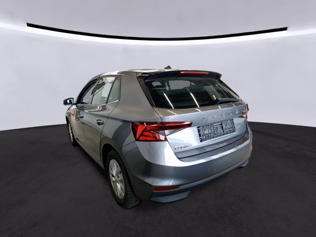 Skoda Fabia 2022 г. Серый, пробег 52023 км