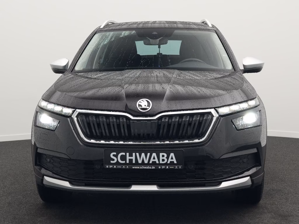 Skoda Kamiq 2022 г. Чёрный, пробег 33400 км