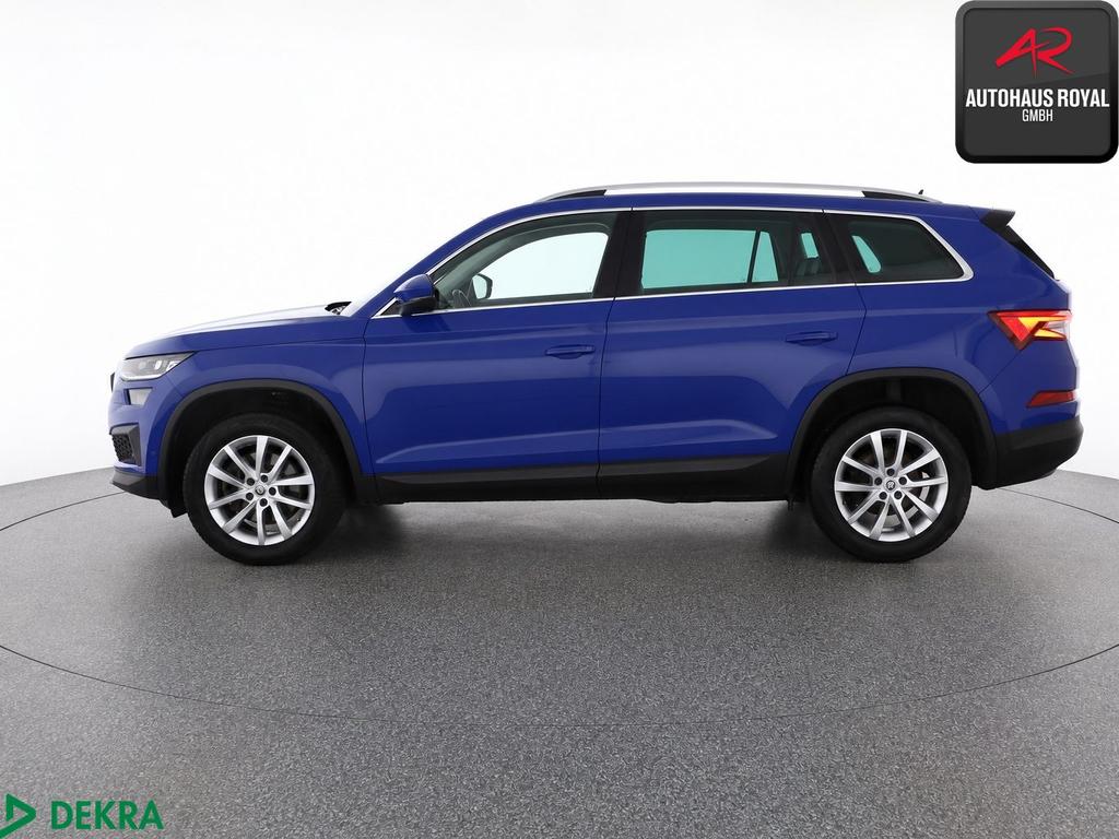 Skoda Kodiaq 2023 г. Синий, пробег 48894 км