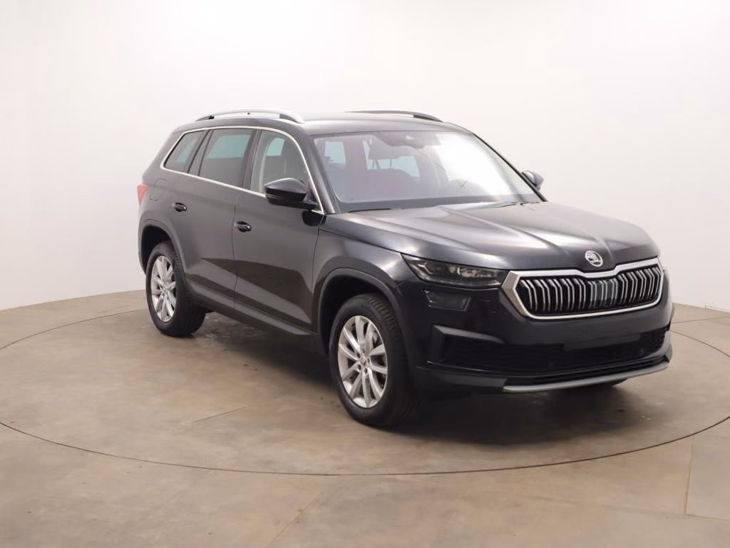 Skoda Kodiaq 2023 г. Чёрный, пробег 45108 км