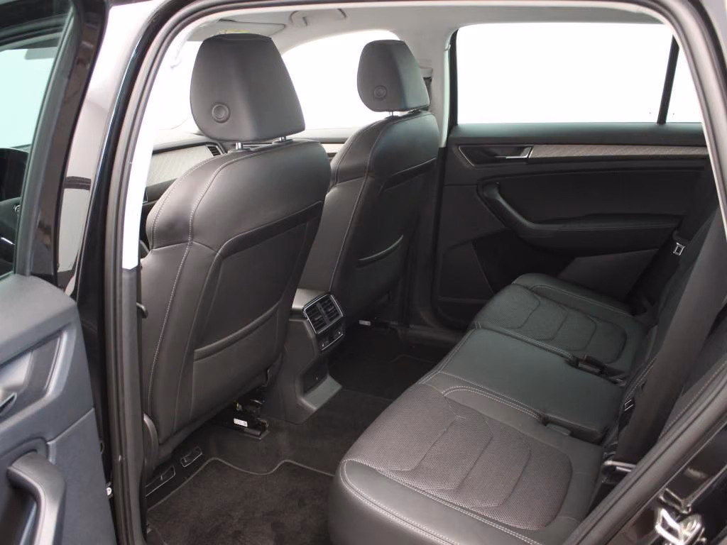 Skoda Kodiaq 2023 г. Чёрный, пробег 45108 км