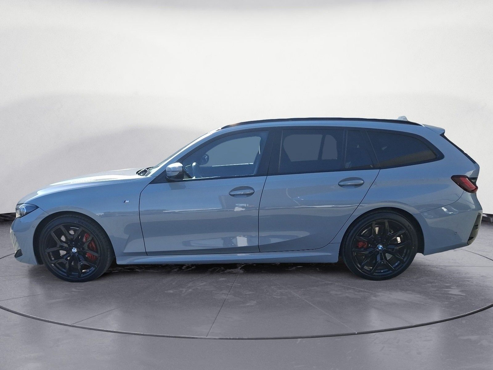 BMW 320 2025 г. Серый, пробег 18842 км