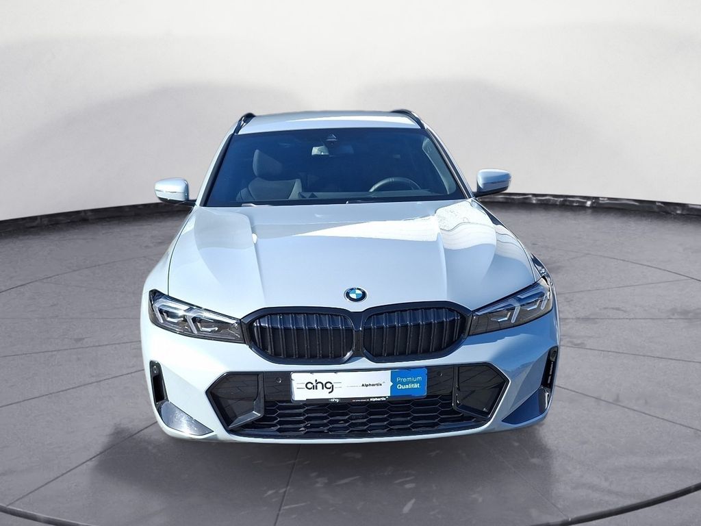 BMW 320 2025 г. Серый, пробег 18842 км