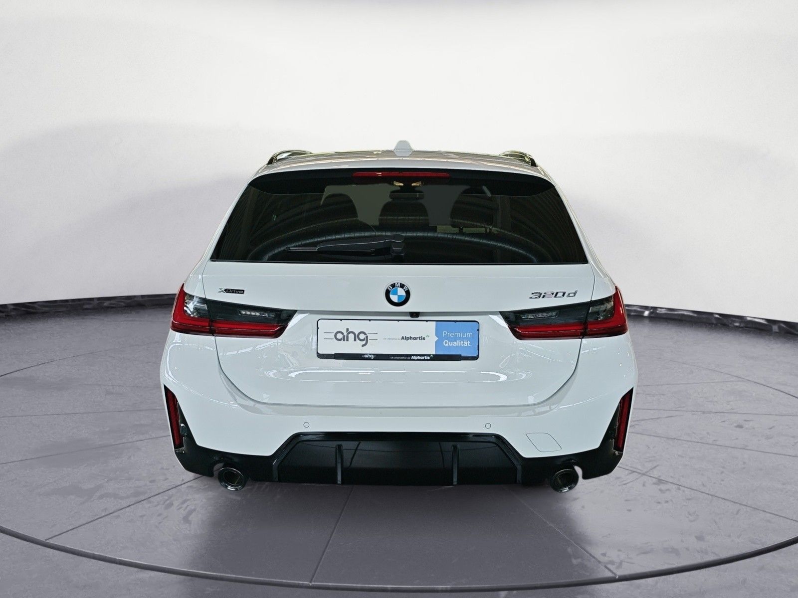 BMW 320 2025 г. Белый, пробег 27705 км