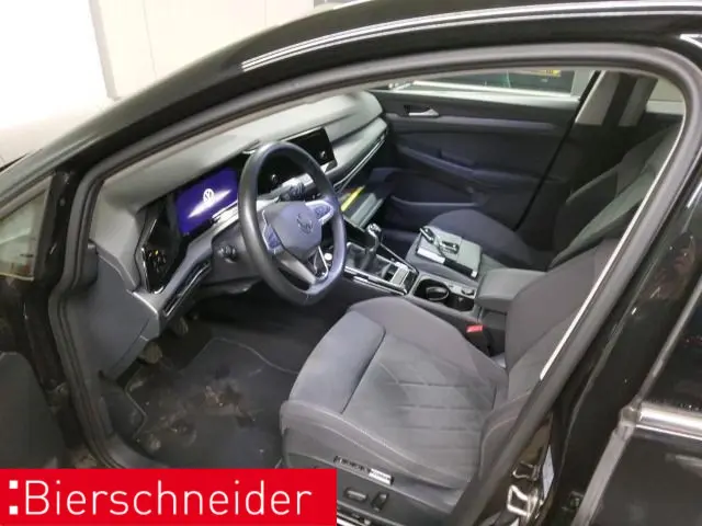 Volkswagen Golf 2024 г. Чёрный, пробег 13781 км
