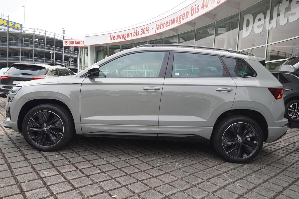 Skoda Karoq 2023 г. Серый, пробег 33060 км