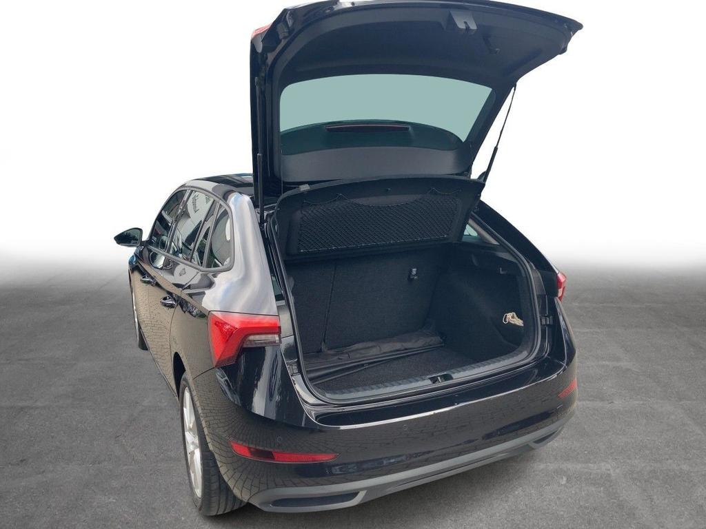 Skoda Scala 2022 г. Чёрный, пробег 49260 км