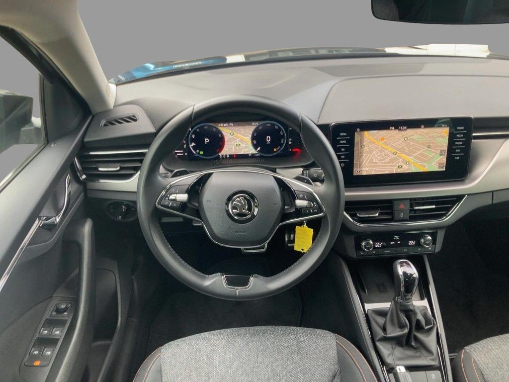 Skoda Scala 2022 г. Чёрный, пробег 49260 км