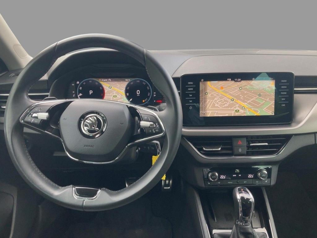Skoda Scala 2022 г. Чёрный, пробег 49260 км