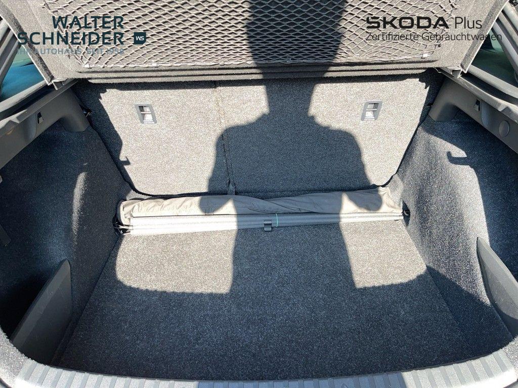 Skoda Scala 2023 г. Чёрный, пробег 54900 км