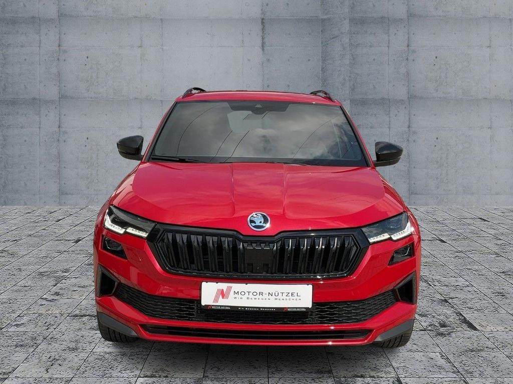 Skoda Karoq 2023 г. Красный, пробег 39108 км