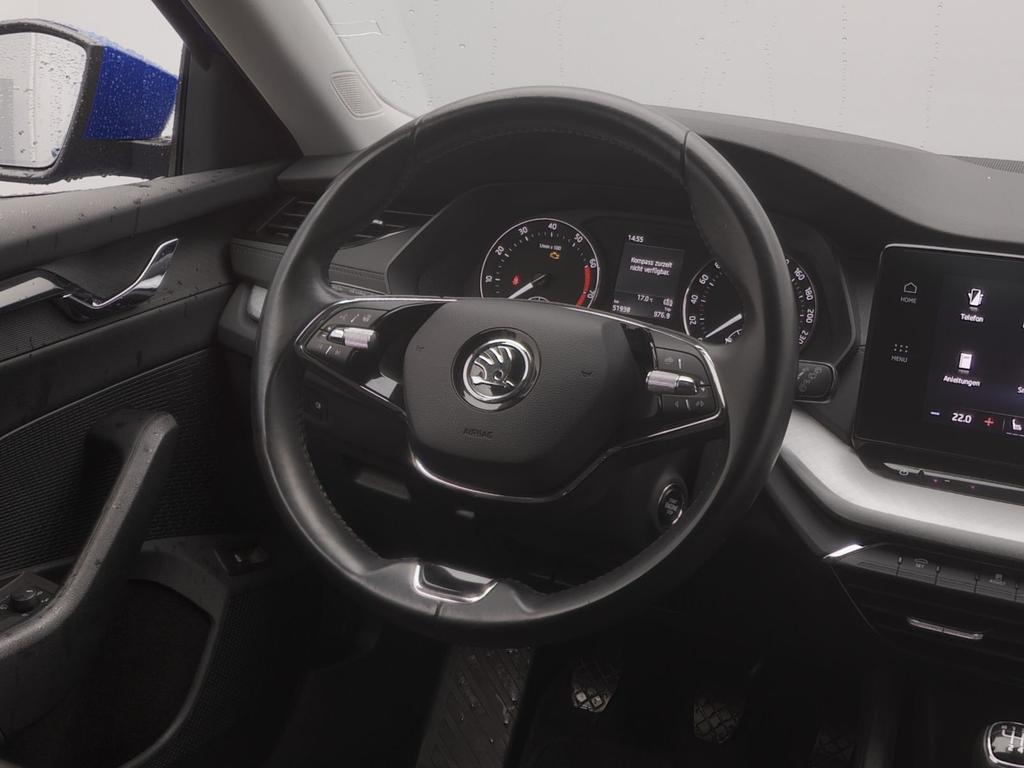 Skoda Octavia 2022 г. Синий, пробег 52100 км