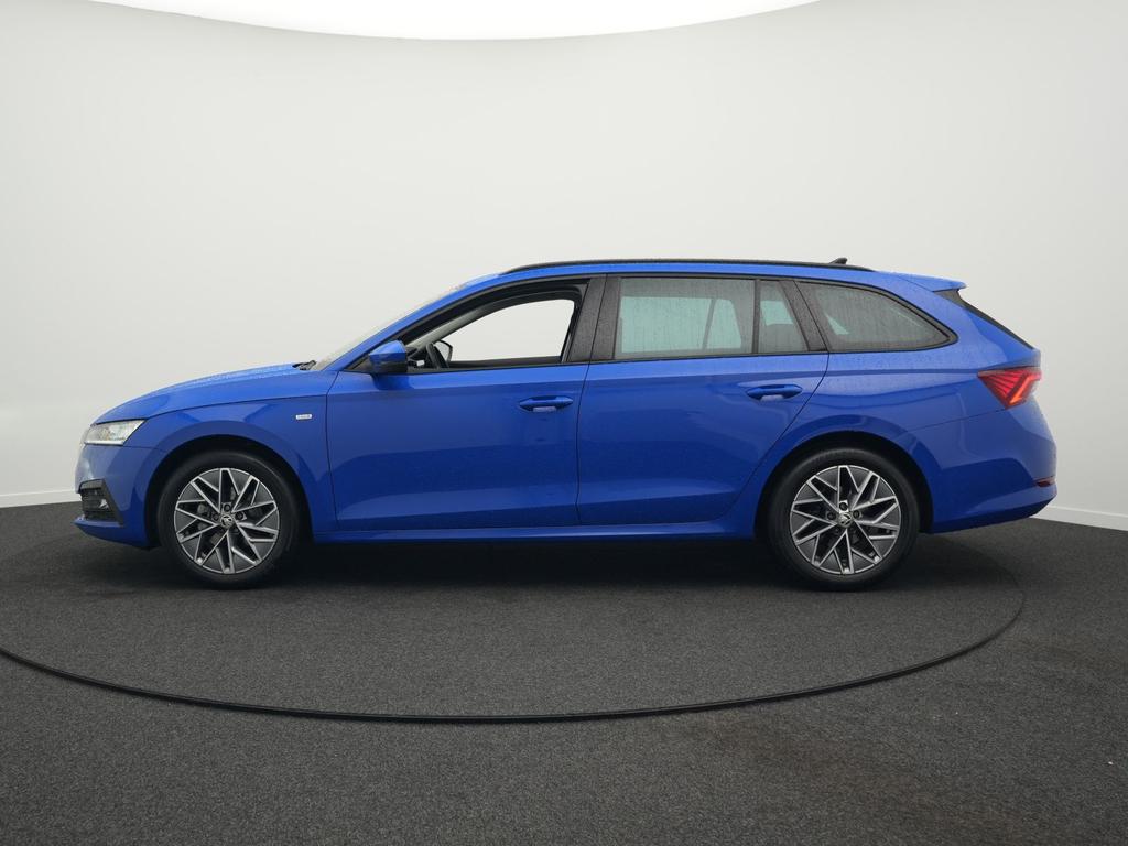 Skoda Octavia 2022 г. Синий, пробег 52100 км