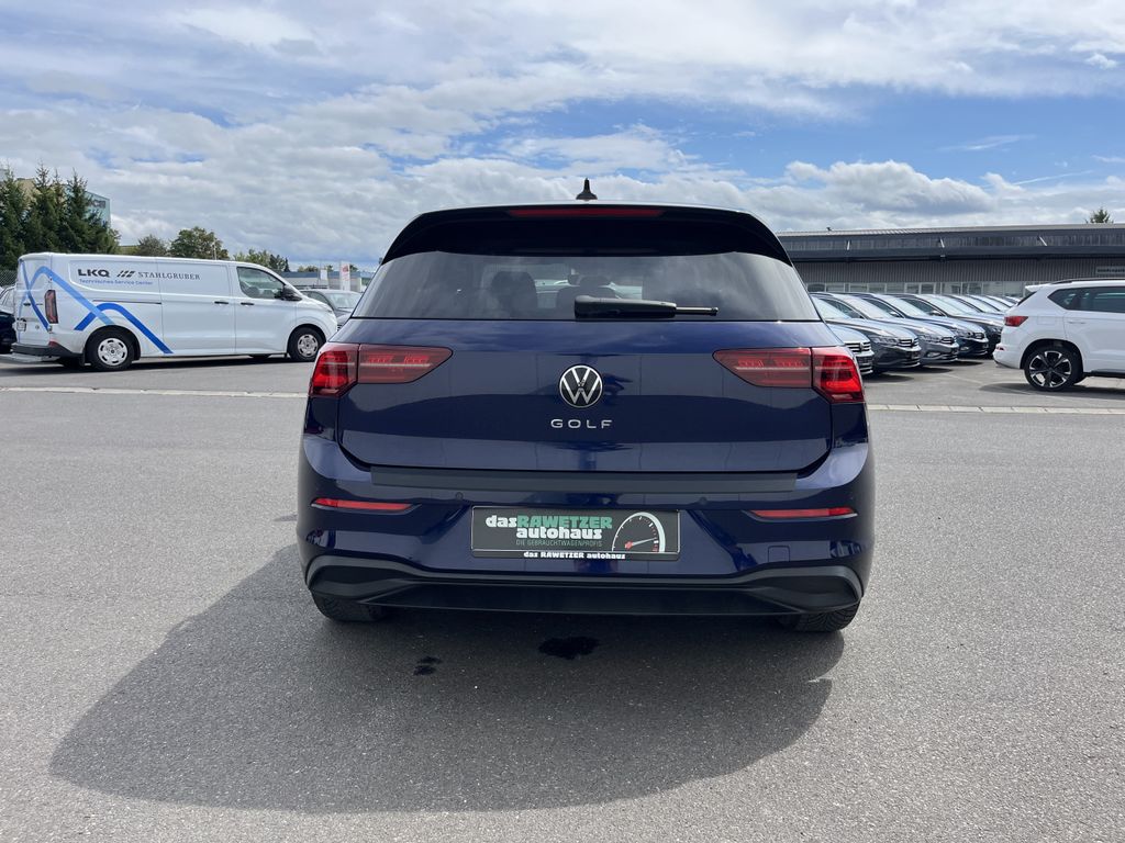 Volkswagen Golf 2021 г. Синий, пробег 18477 км