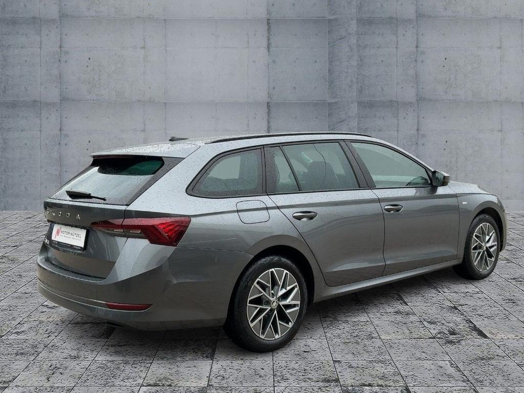 Skoda Octavia 2023 г. Серый, пробег 51093 км