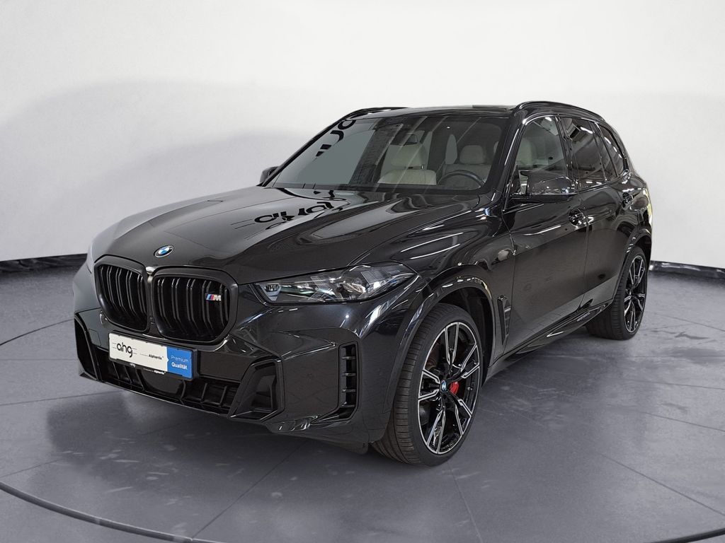 BMW X5 M60 2023 г. Чёрный, пробег 48414 км