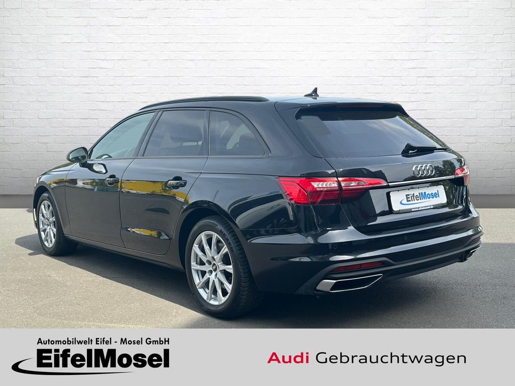 Audi A4 2022 г. Чёрный, пробег 48327 км
