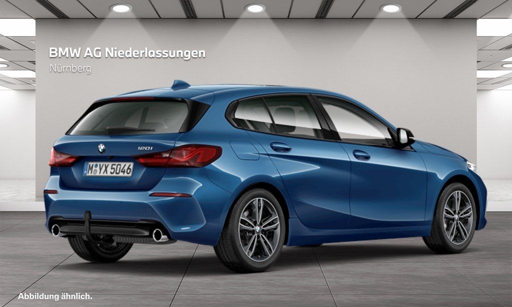 BMW 120 2023 г. Синий, пробег 53798 км
