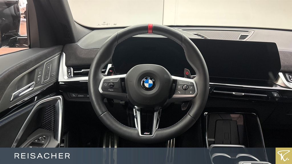 BMW X2 2025 г. Чёрный, пробег 4378 км
