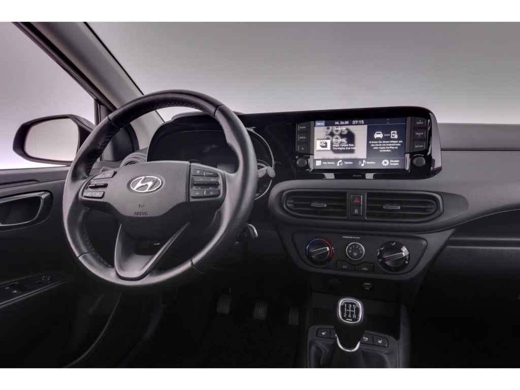Hyundai i10 2022 г. Чёрный, пробег 36200 км