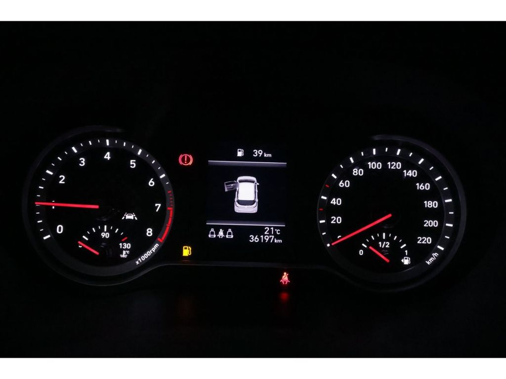Hyundai i10 2022 г. Чёрный, пробег 36200 км