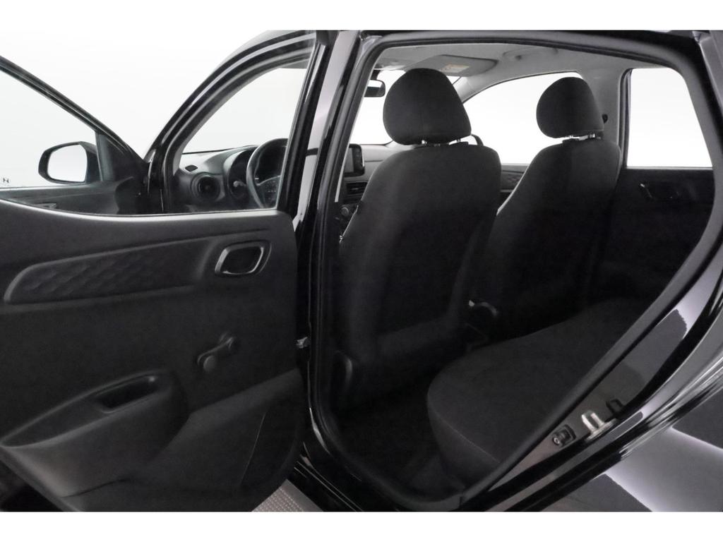Hyundai i10 2022 г. Чёрный, пробег 36200 км