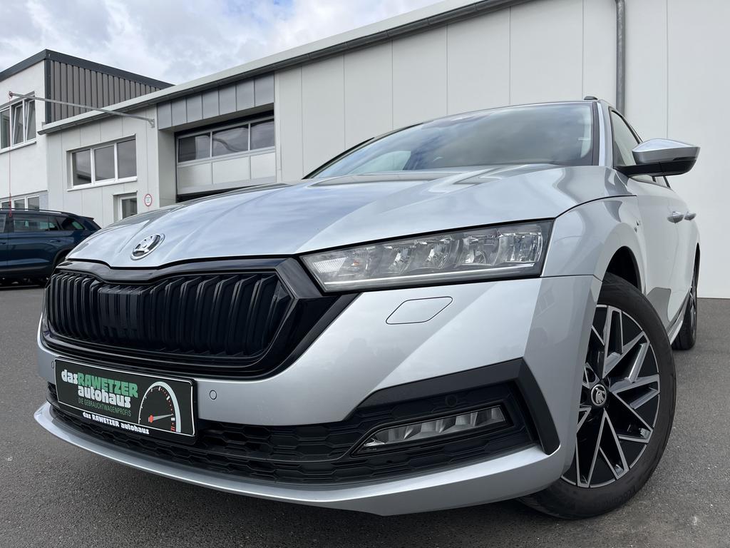 Skoda Octavia 2022 г. Серый, пробег 35420 км