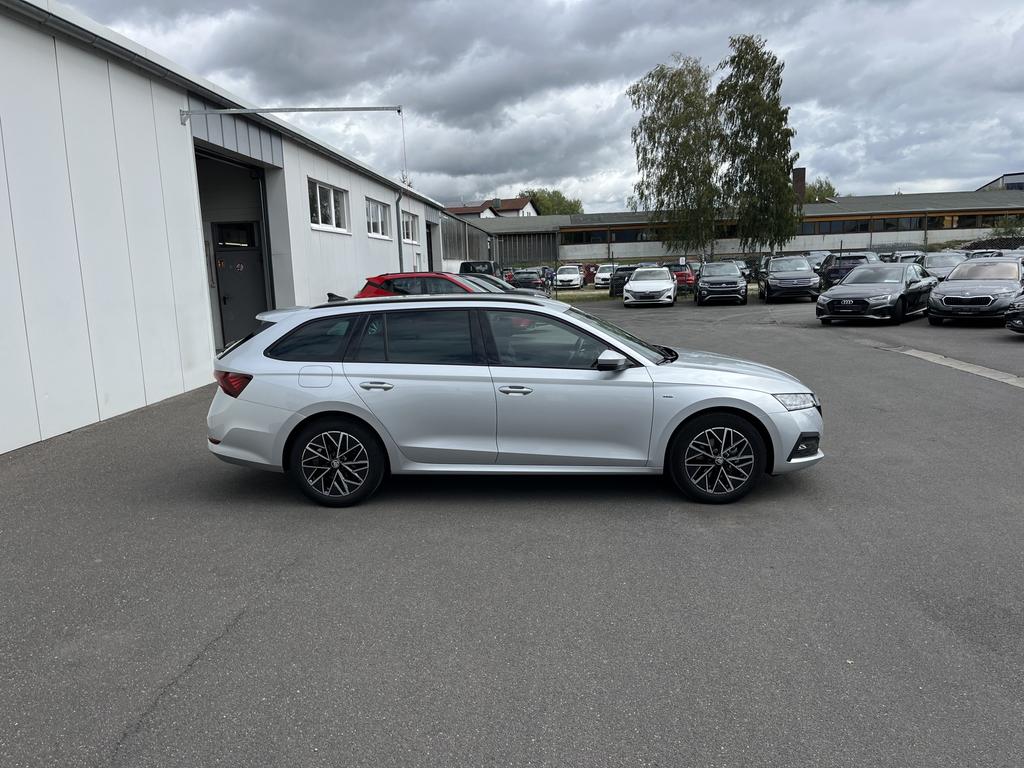 Skoda Octavia 2022 г. Серый, пробег 35420 км