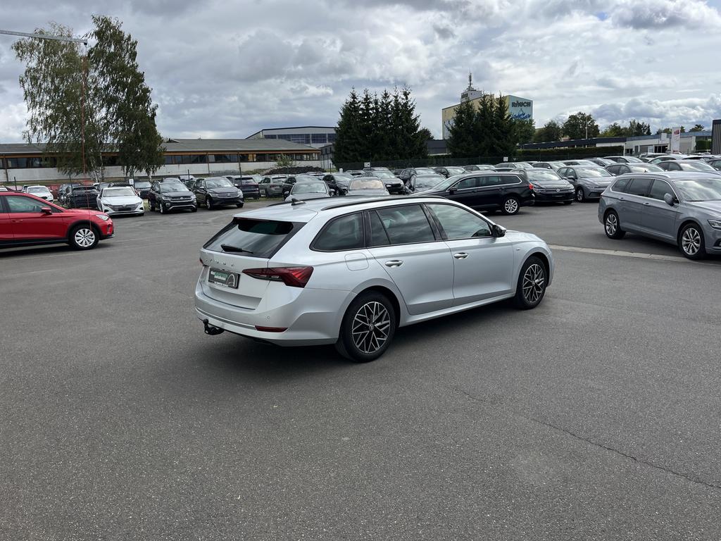 Skoda Octavia 2022 г. Серый, пробег 35420 км