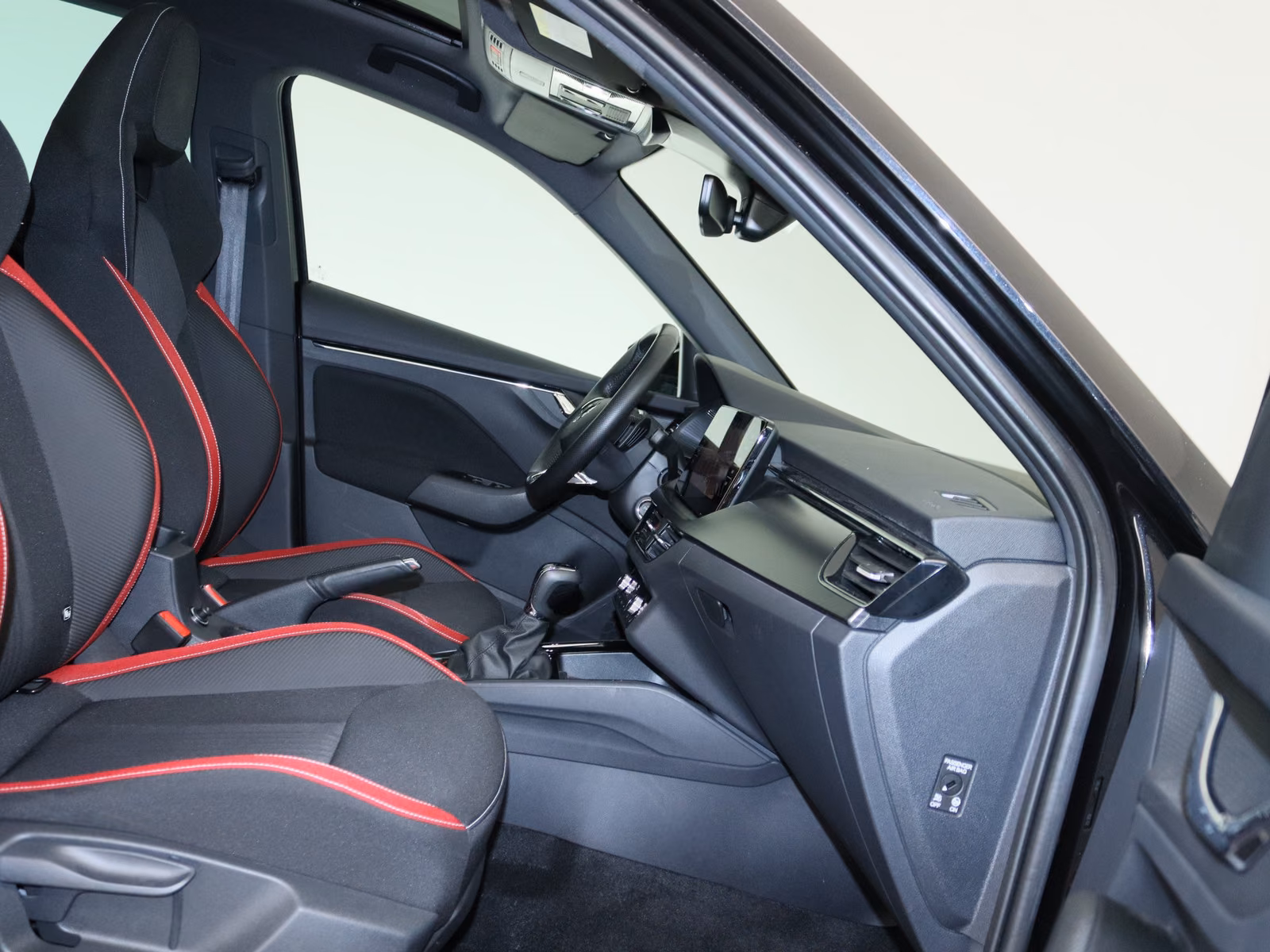 Skoda Kamiq 2023 г. Чёрный, пробег 51237 км