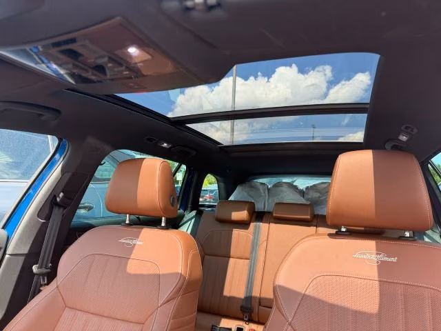 Skoda Superb 2023 г. Синий, пробег 54564 км
