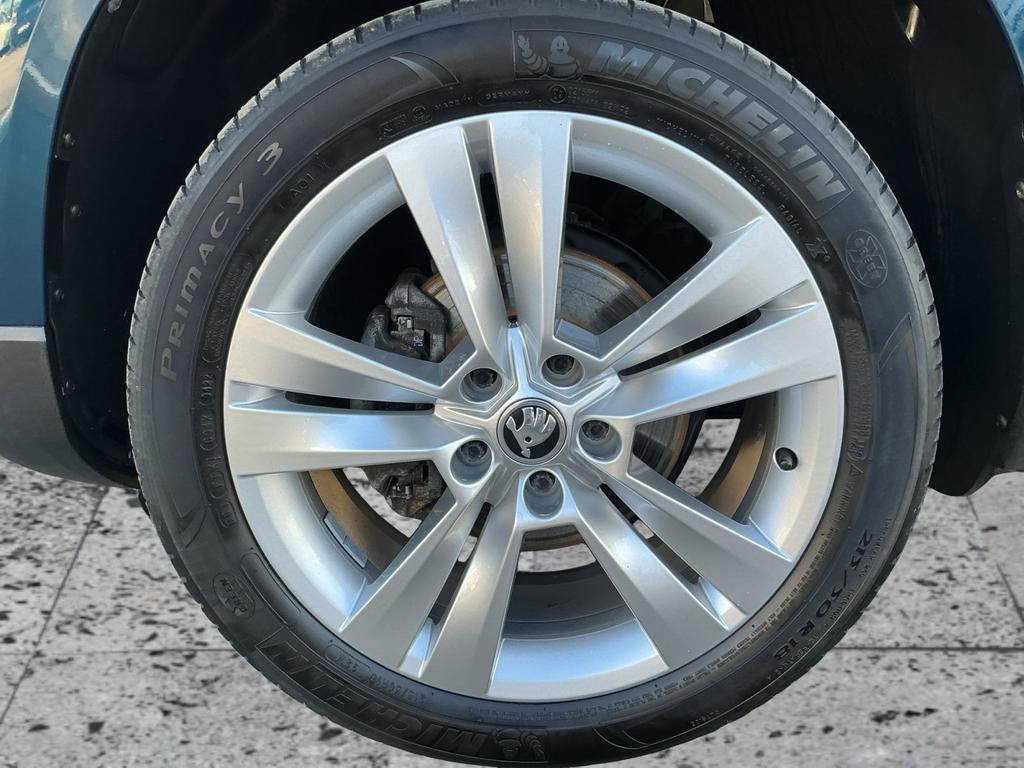 Skoda Karoq 2022 г. Синий, пробег 52150 км