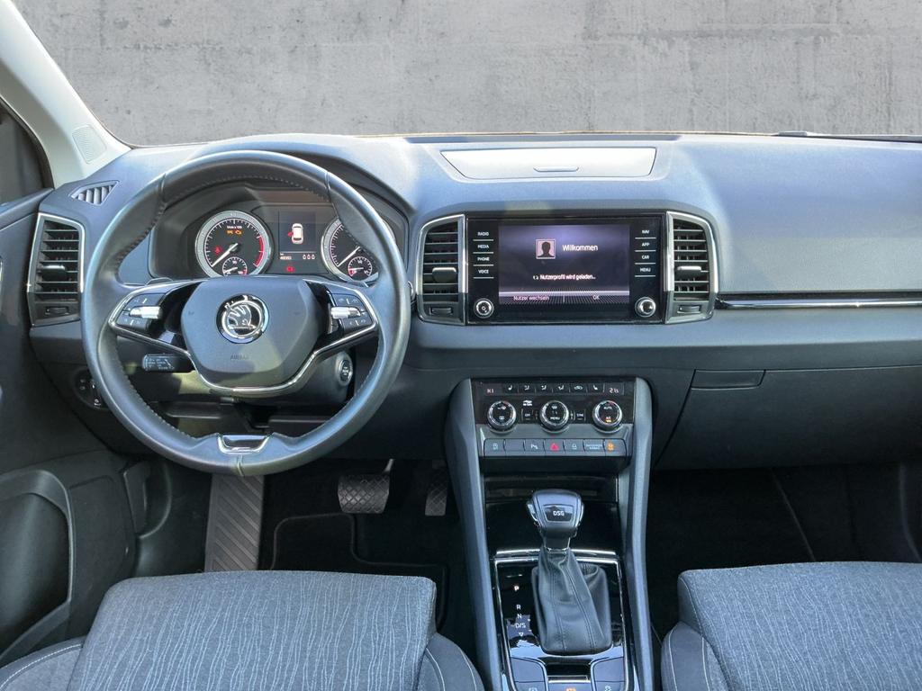 Skoda Karoq 2022 г. Синий, пробег 52150 км