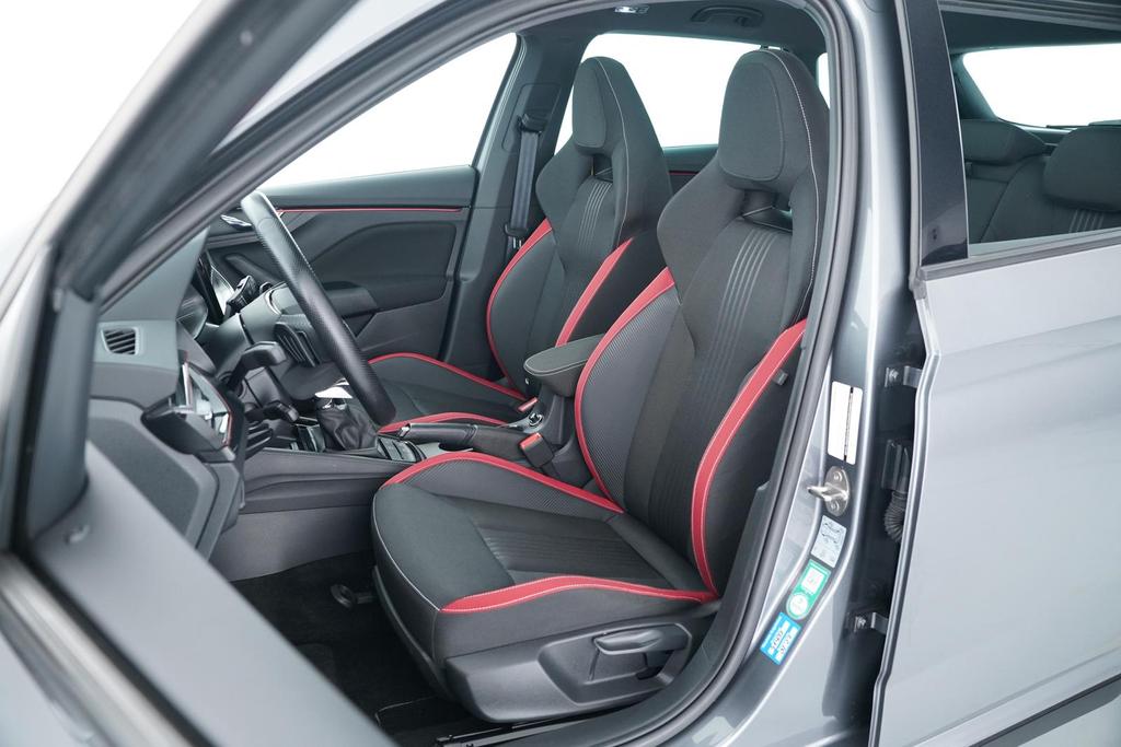 Skoda Kamiq 2022 г. Серый, пробег 59999 км